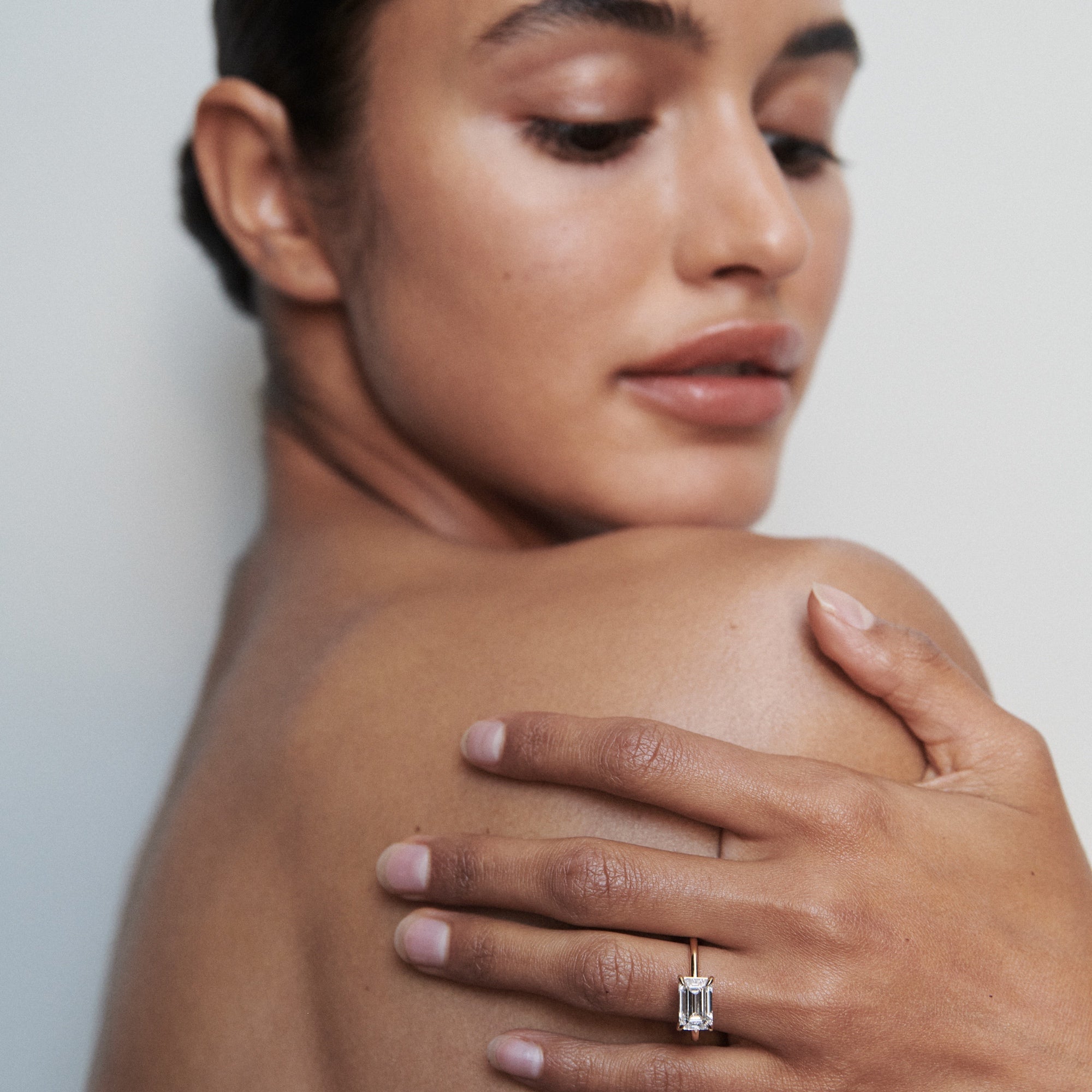 Solitaire-Oval Lab Grown Diamond Engagement Ring