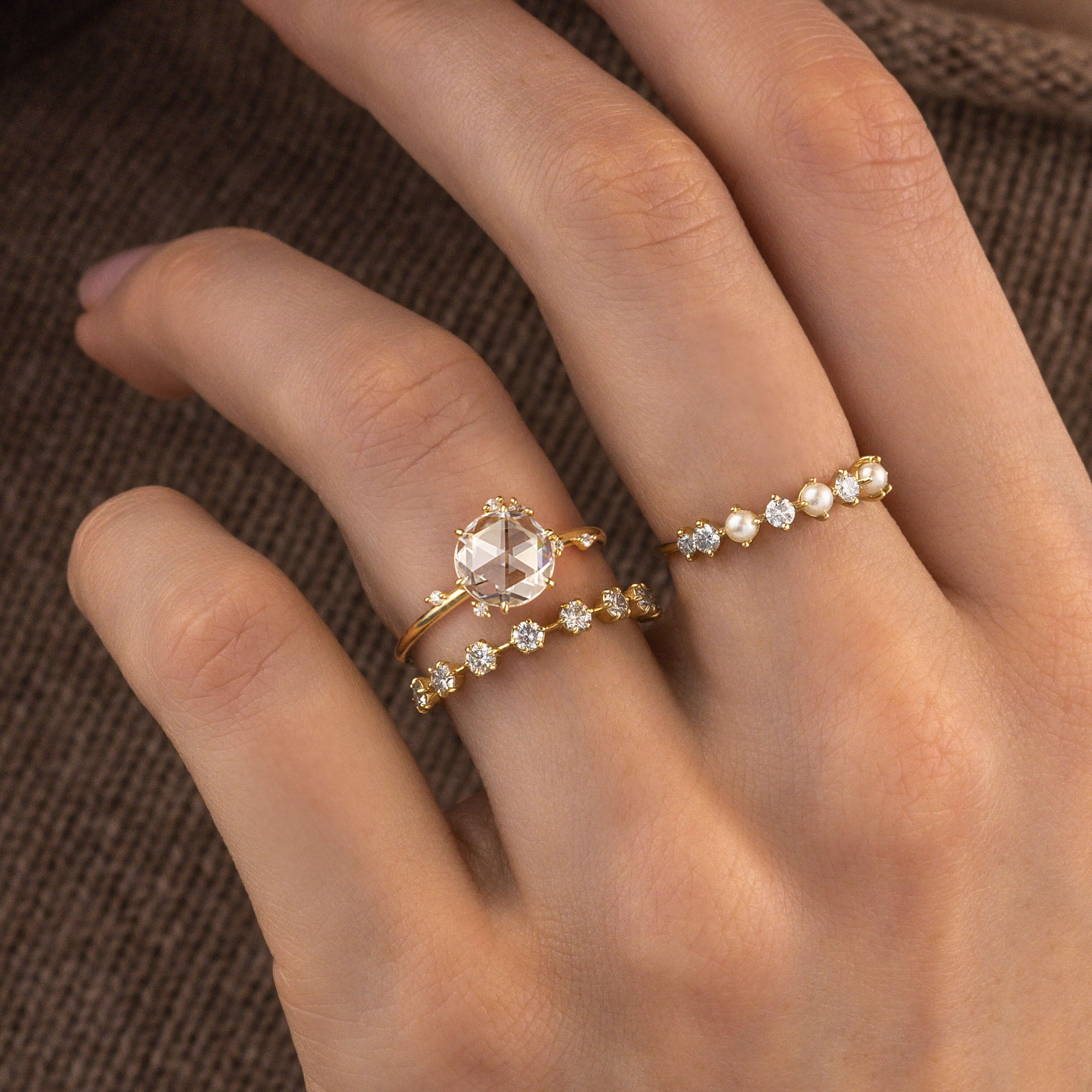 Solitaire-Oval Lab Grown Diamond Engagement Ring