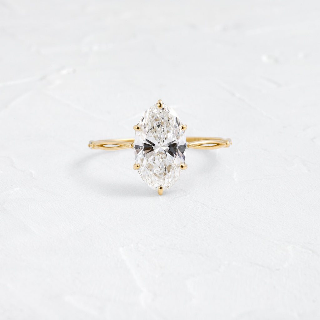 Solitaire-Oval Lab Grown Diamond Engagement Ring