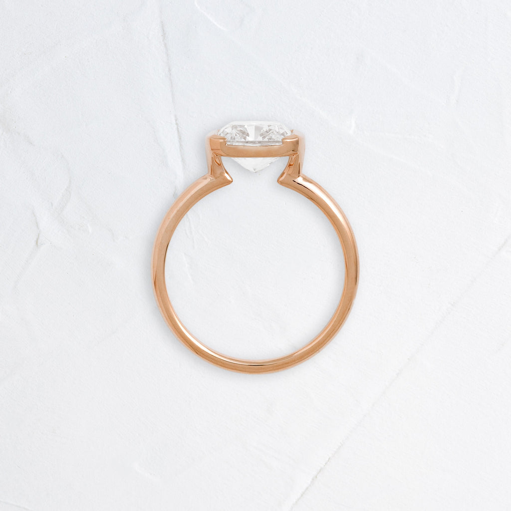 Solitaire-Oval Lab Grown Diamond Engagement Ring