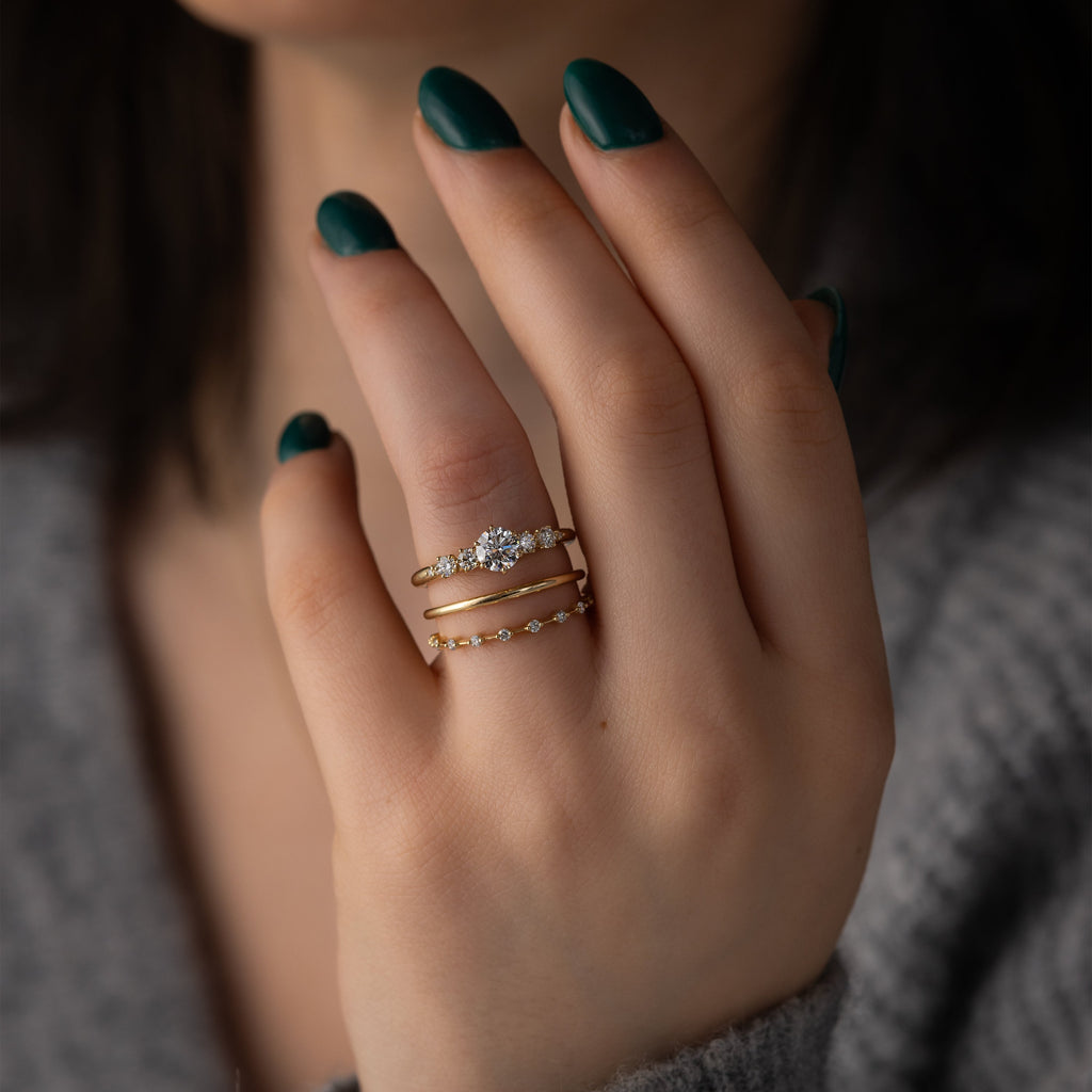 Solitaire-Oval Lab Grown Diamond Engagement Ring
