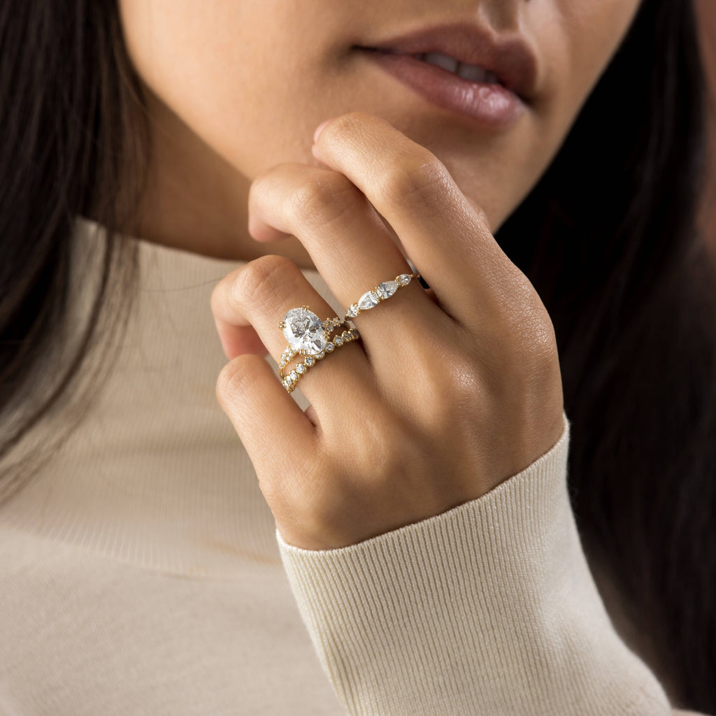 Solitaire-Oval Lab Grown Diamond Engagement Ring