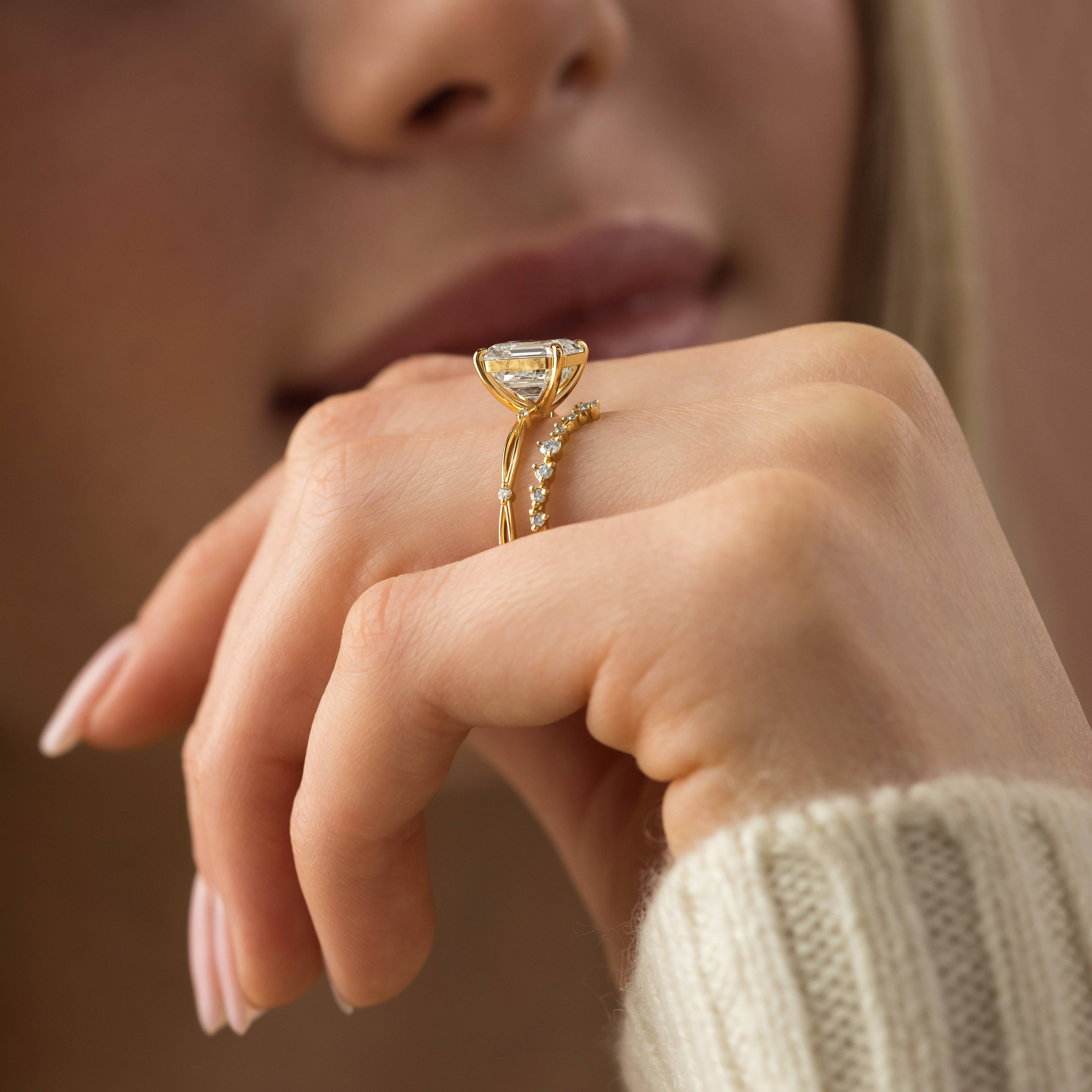 Solitaire-Oval Lab Grown Diamond Engagement Ring