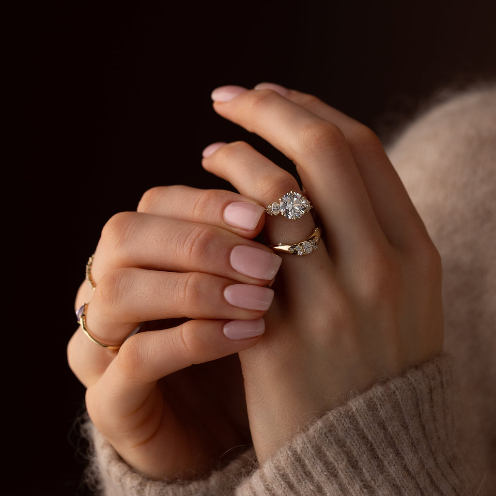 Solitaire-Oval Lab Grown Diamond Engagement Ring