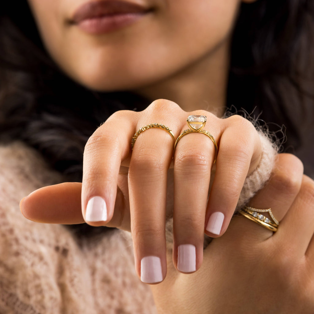 Solitaire-Oval Lab Grown Diamond Engagement Ring