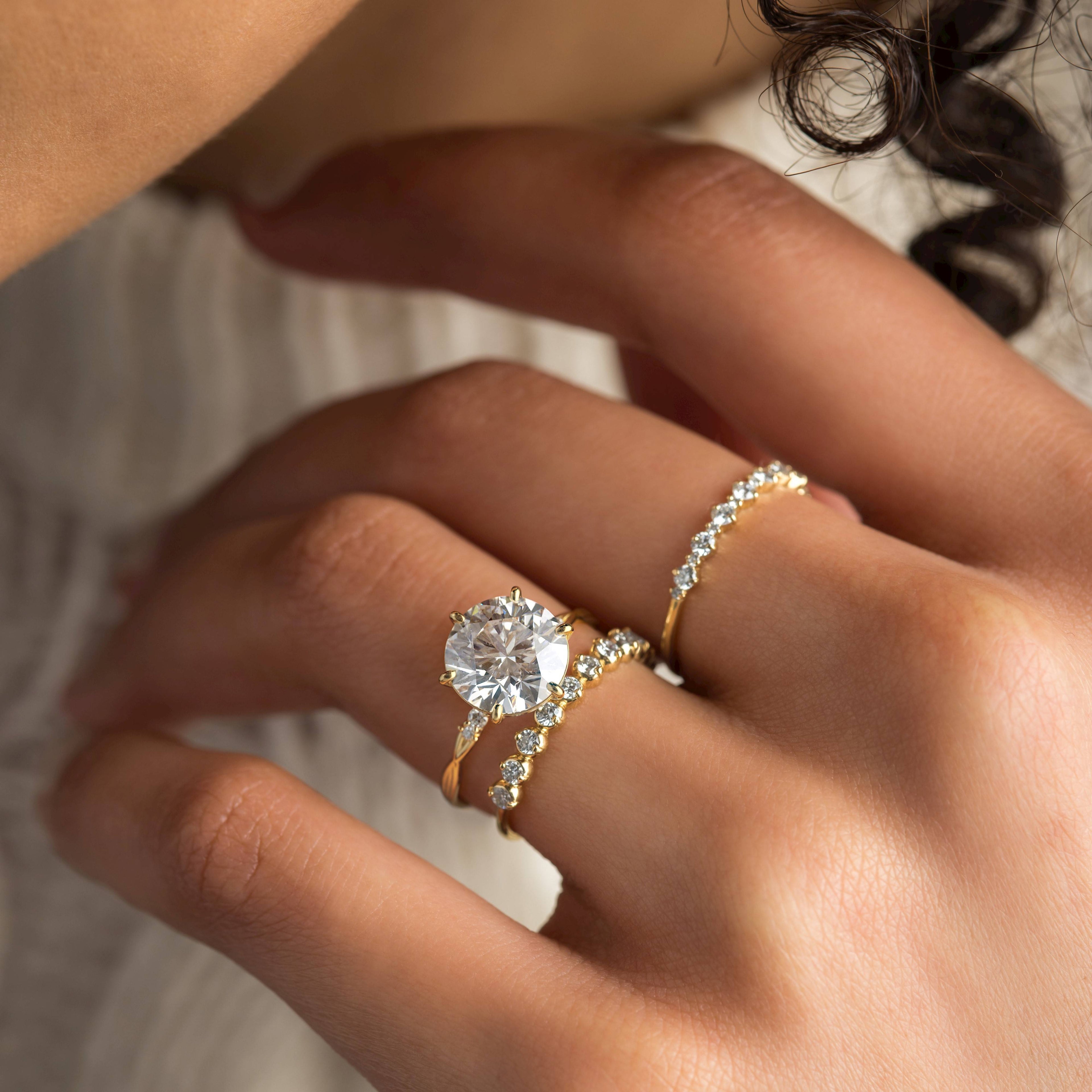 Solitaire-Oval Lab Grown Diamond Engagement Ring