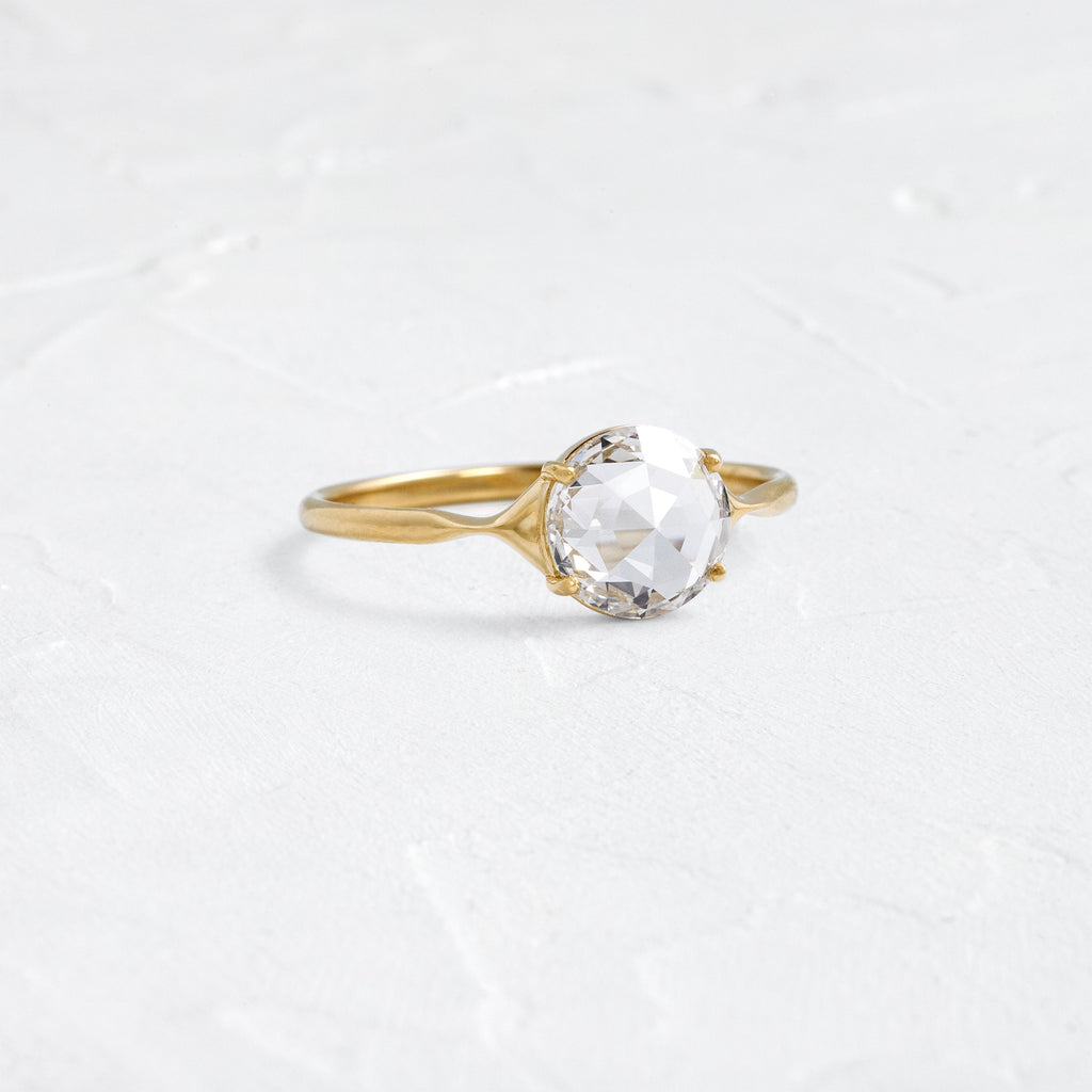 Solitaire-Oval Lab Grown Diamond Engagement Ring