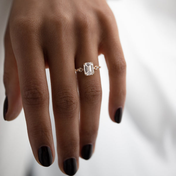Cluster Style-Emerald Lab Grown Diamond Engagement Ring - Solitaire-Oval Lab Grown Diamond Engagement Ring