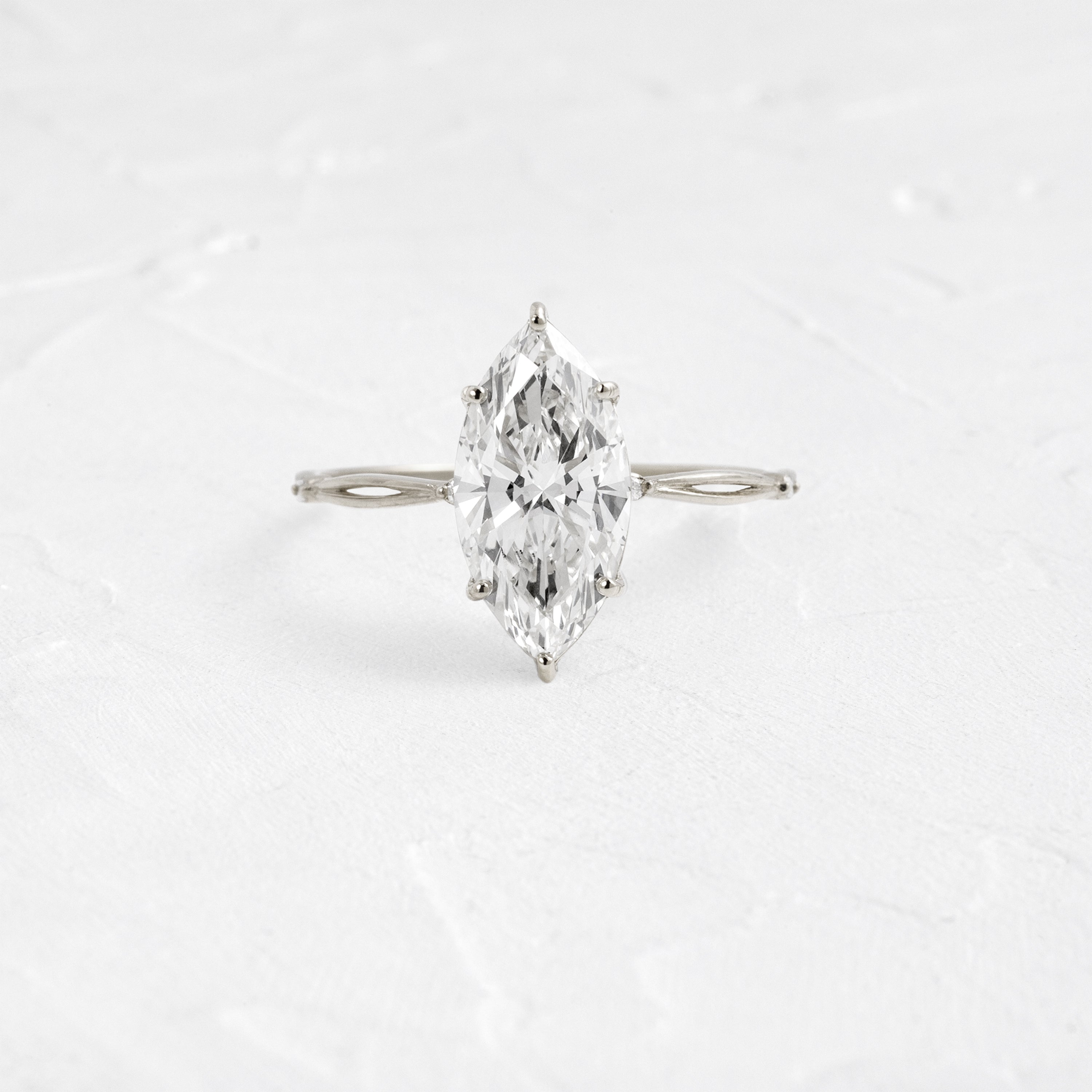 Solitaire-Oval Lab Grown Diamond Engagement Ring