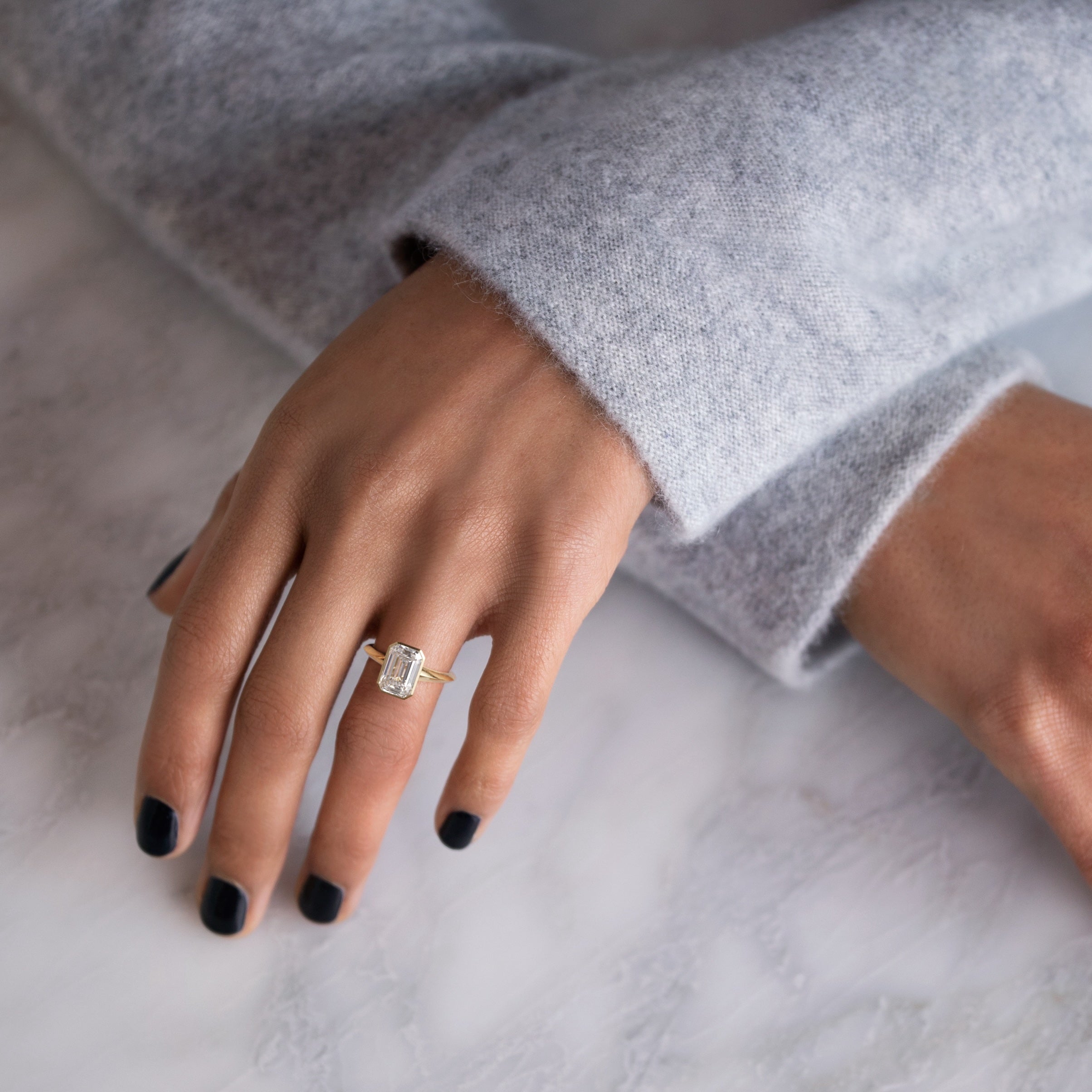 Solitaire-Oval Lab Grown Diamond Engagement Ring