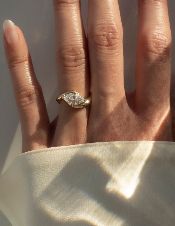 Solitaire Rapture-Marquise Lab Grown Diamond Engagement Ring - Solitaire-Oval Lab Grown Diamond Engagement Ring