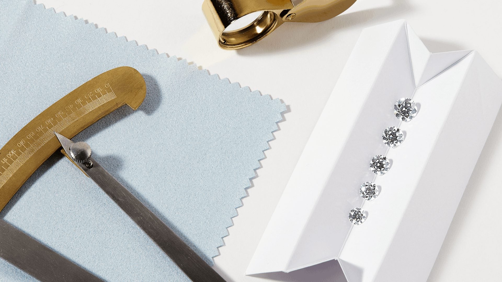 Diamond Basics: A Guide to the 4Cs of Diamonds