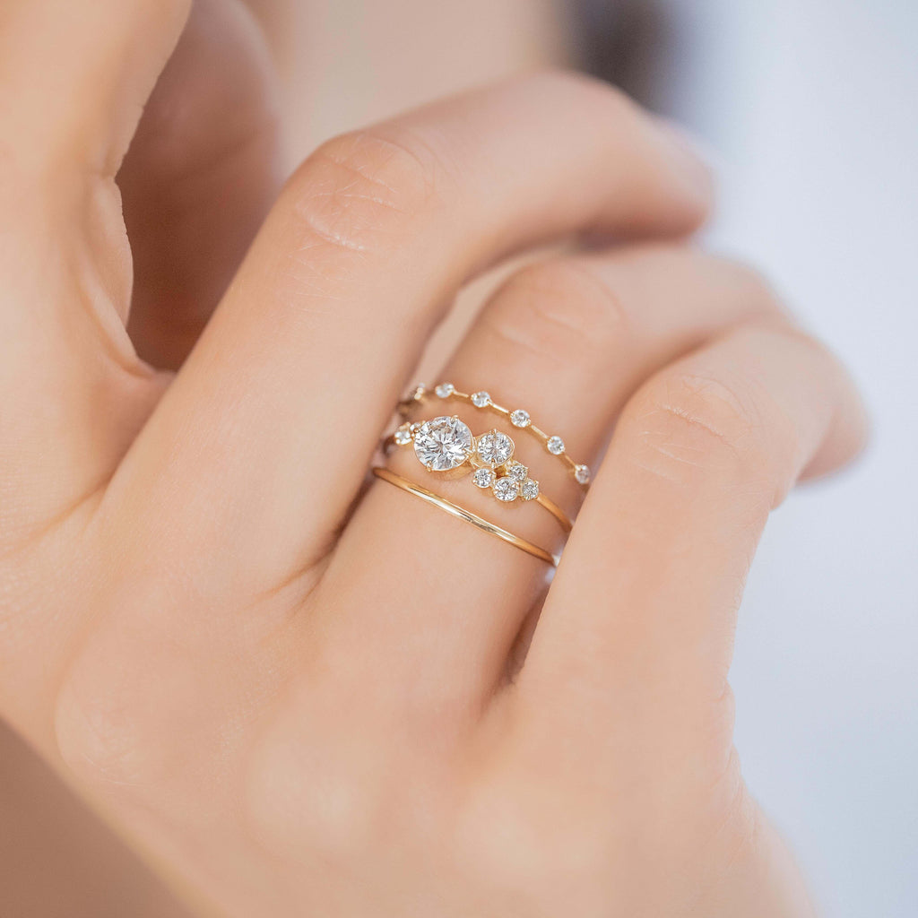 Solitaire-Oval Lab Grown Diamond Engagement Ring