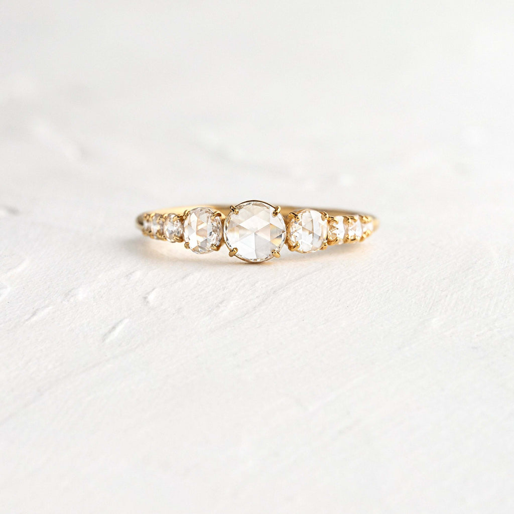 Solitaire-Oval Lab Grown Diamond Engagement Ring