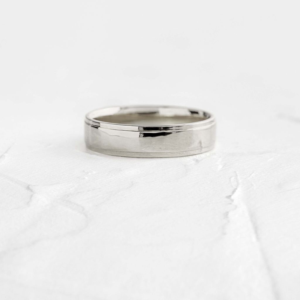 Classic- Men's Wedding Band