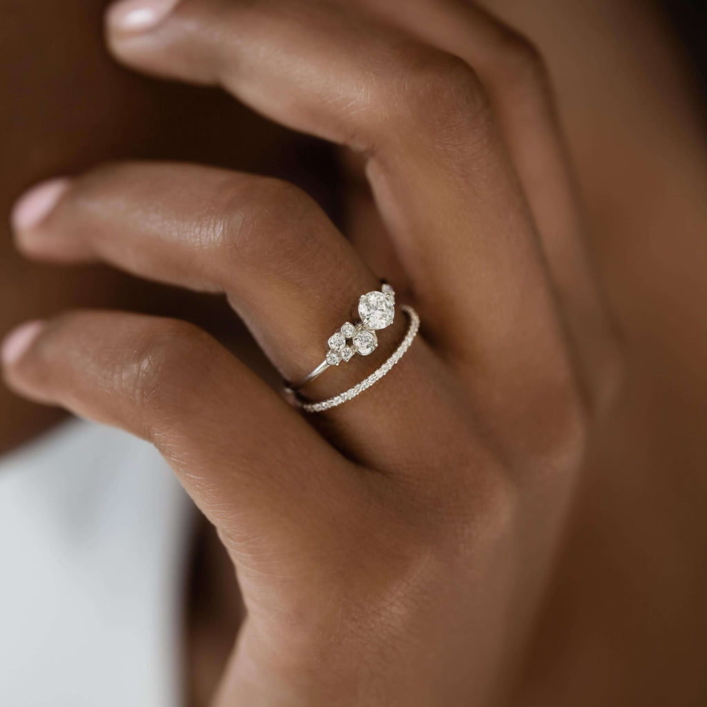 Solitaire-Oval Lab Grown Diamond Engagement Ring