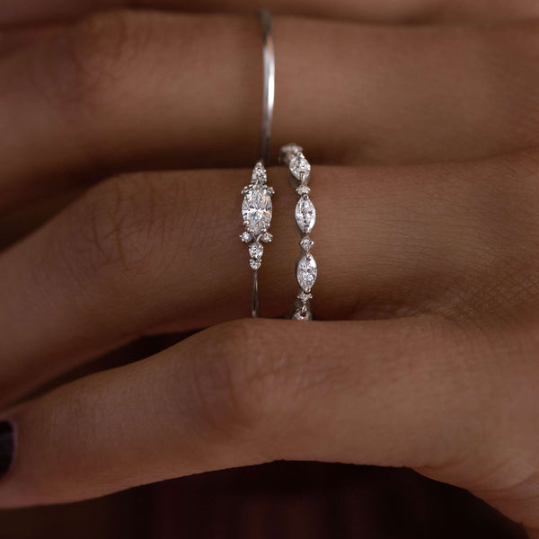 East West Cluster Style-Oval Lab Grown Diamond Engagement Ring - Solitaire-Oval Lab Grown Diamond Engagement Ring