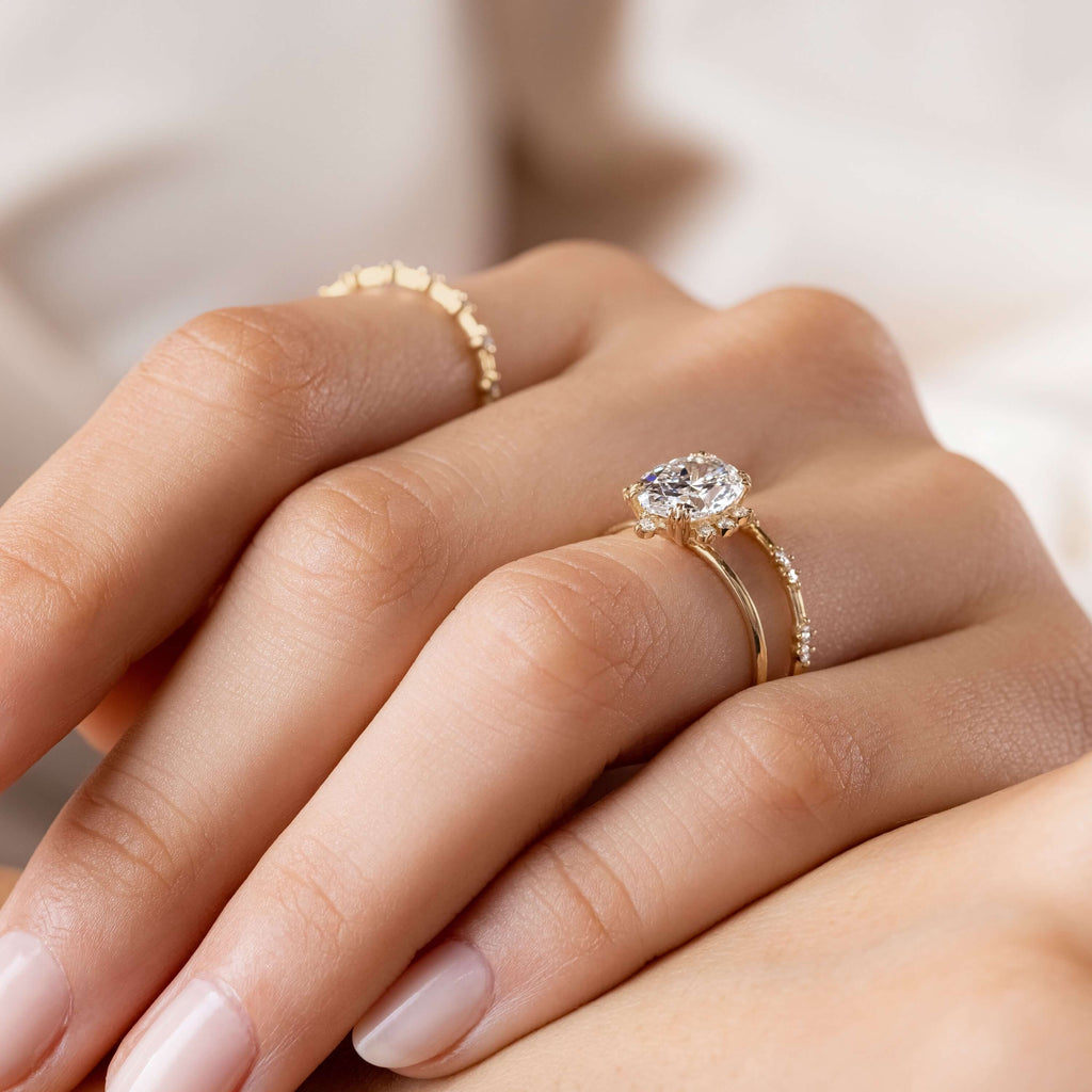 Solitaire-Oval Lab Grown Diamond Engagement Ring
