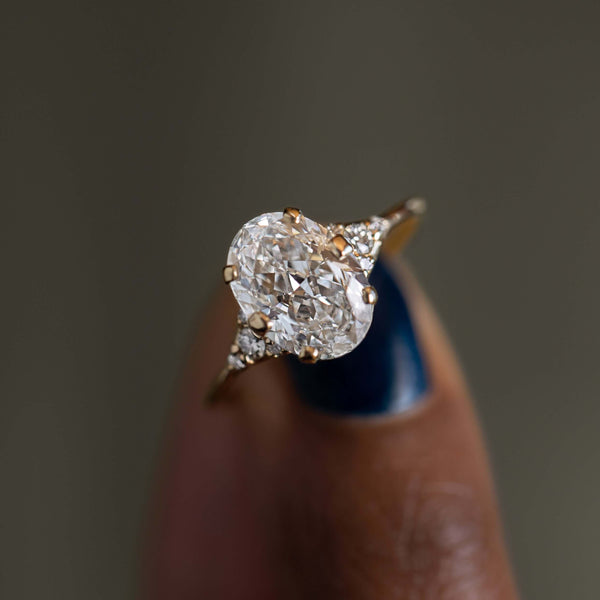 Cluster-Oval Lab Grown Diamond Engagement Ring - Solitaire-Oval Lab Grown Diamond Engagement Ring