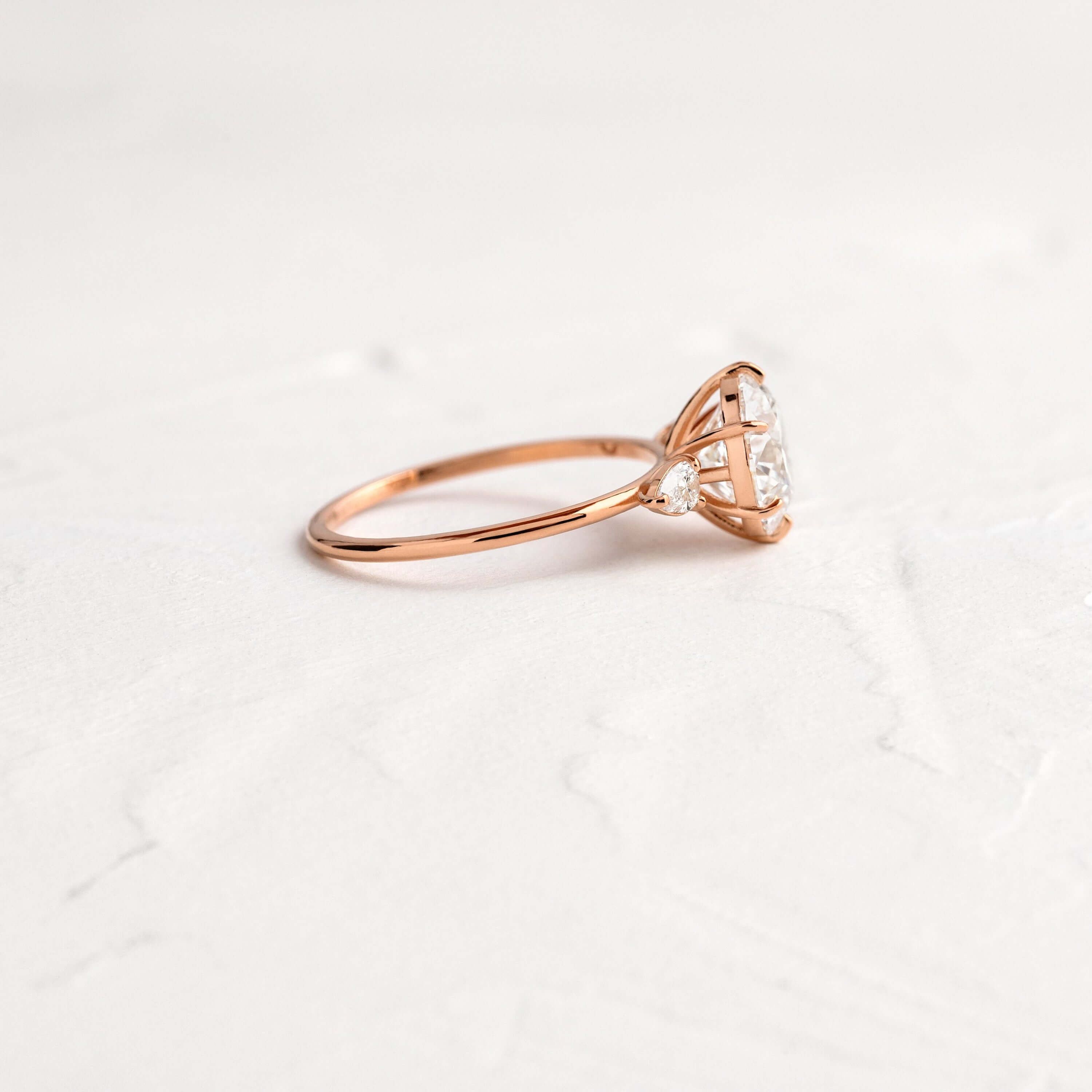 Solitaire-Oval Lab Grown Diamond Engagement Ring