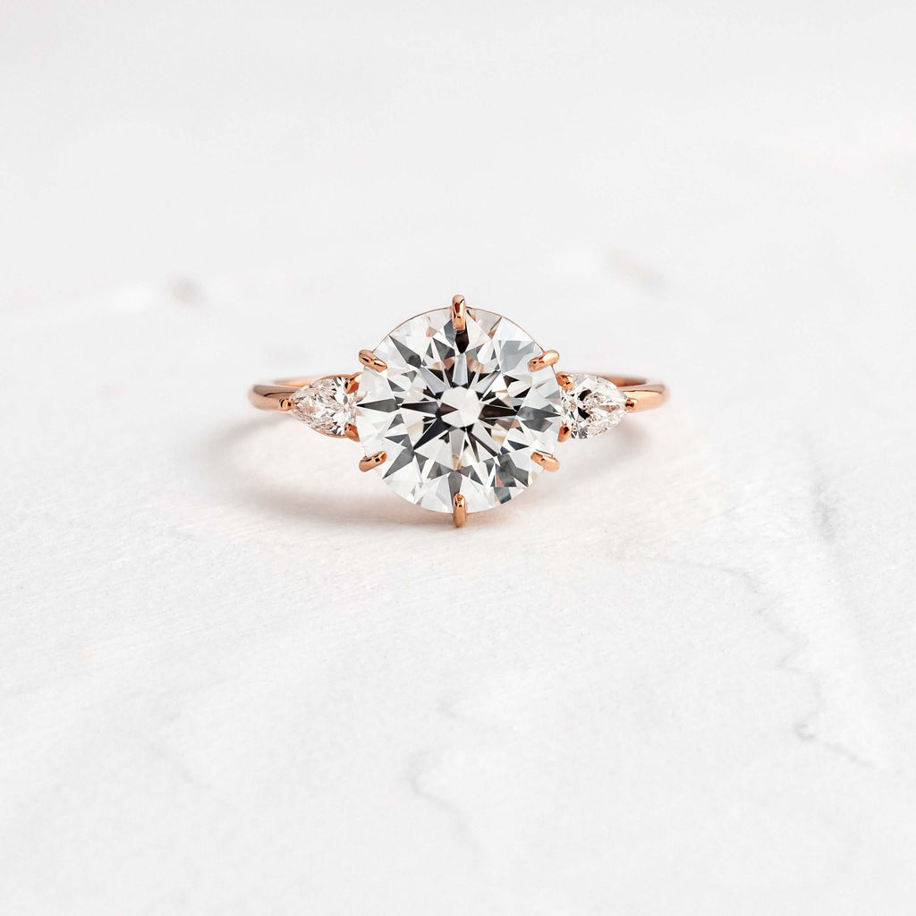 Solitaire-Oval Lab Grown Diamond Engagement Ring