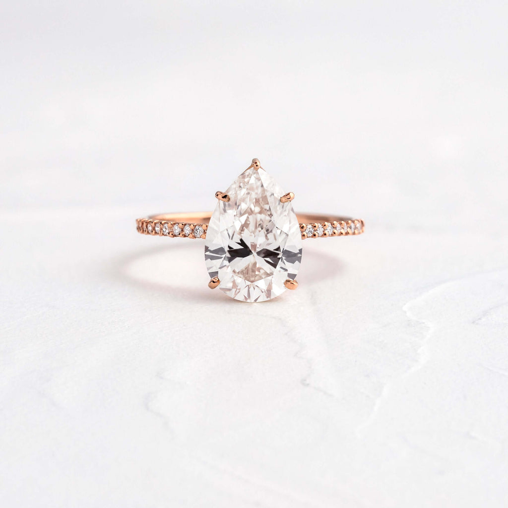 Solitaire-Oval Lab Grown Diamond Engagement Ring