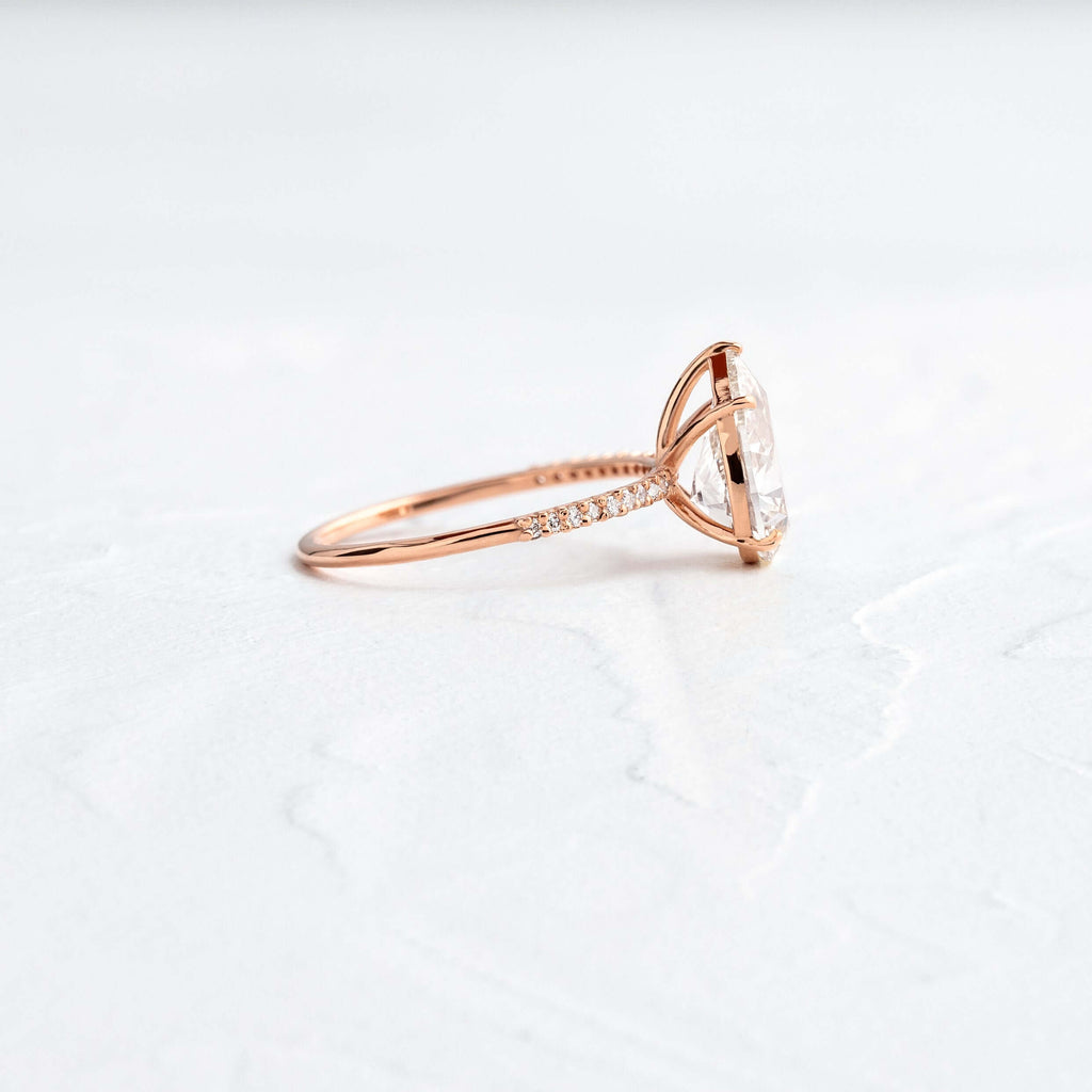 Solitaire-Oval Lab Grown Diamond Engagement Ring