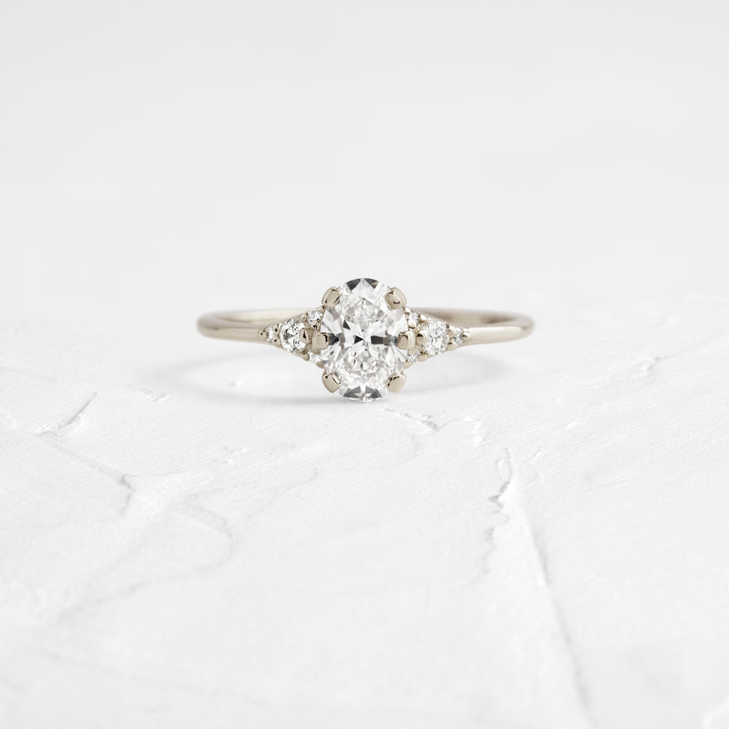 Solitaire-Oval Lab Grown Diamond Engagement Ring
