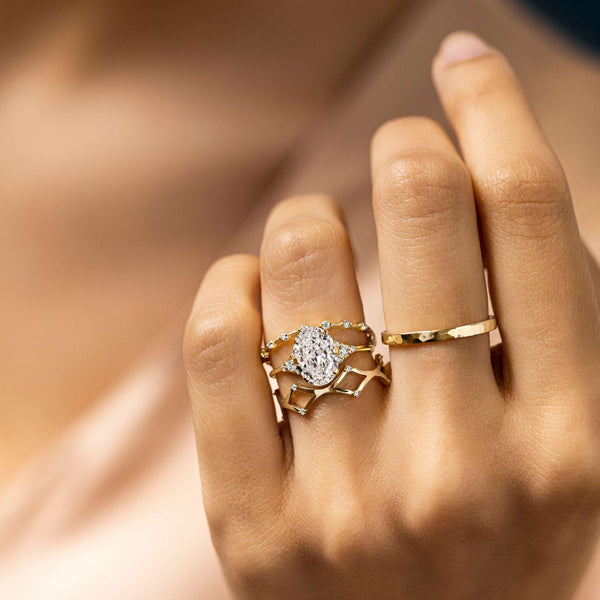 Cluster-Oval Lab Grown Diamond Engagement Ring - Solitaire-Oval Lab Grown Diamond Engagement Ring