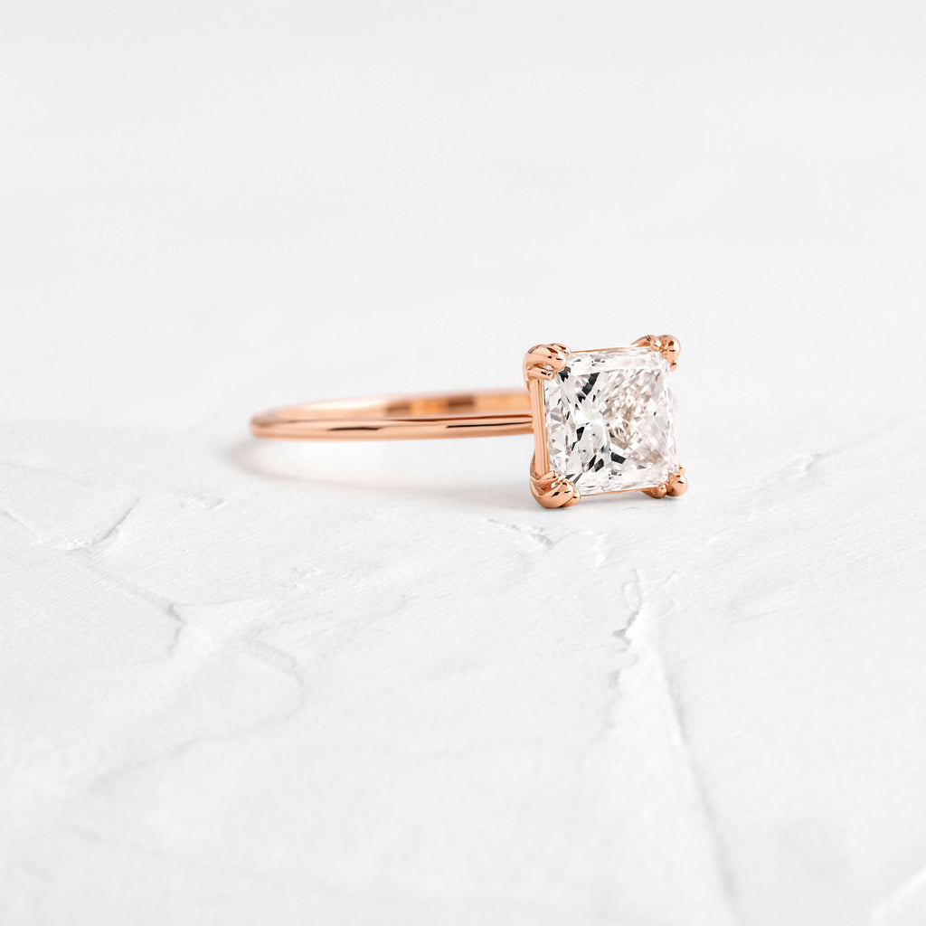 Solitaire-Oval Lab Grown Diamond Engagement Ring