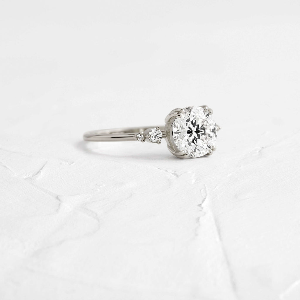 Solitaire-Oval Lab Grown Diamond Engagement Ring