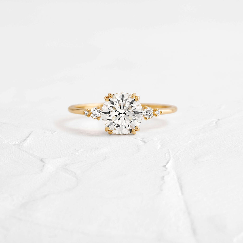 Solitaire-Oval Lab Grown Diamond Engagement Ring