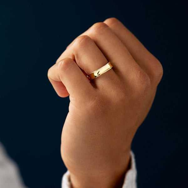 Classic- Men's Wedding Band - Classic- Men's Wedding Band