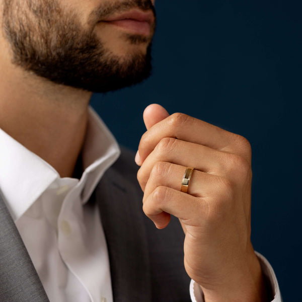 Classic Flat Court- Men's Wedding Band - Classic- Men's Wedding Band