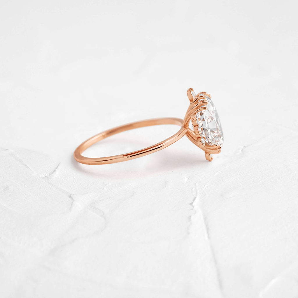 Solitaire-Oval Lab Grown Diamond Engagement Ring