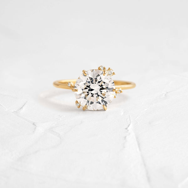 Cluster-Round Lab Grown Diamond Engagement Ring - Solitaire-Oval Lab Grown Diamond Engagement Ring