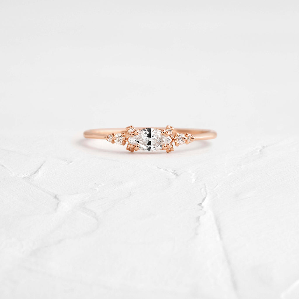 Solitaire-Oval Lab Grown Diamond Engagement Ring