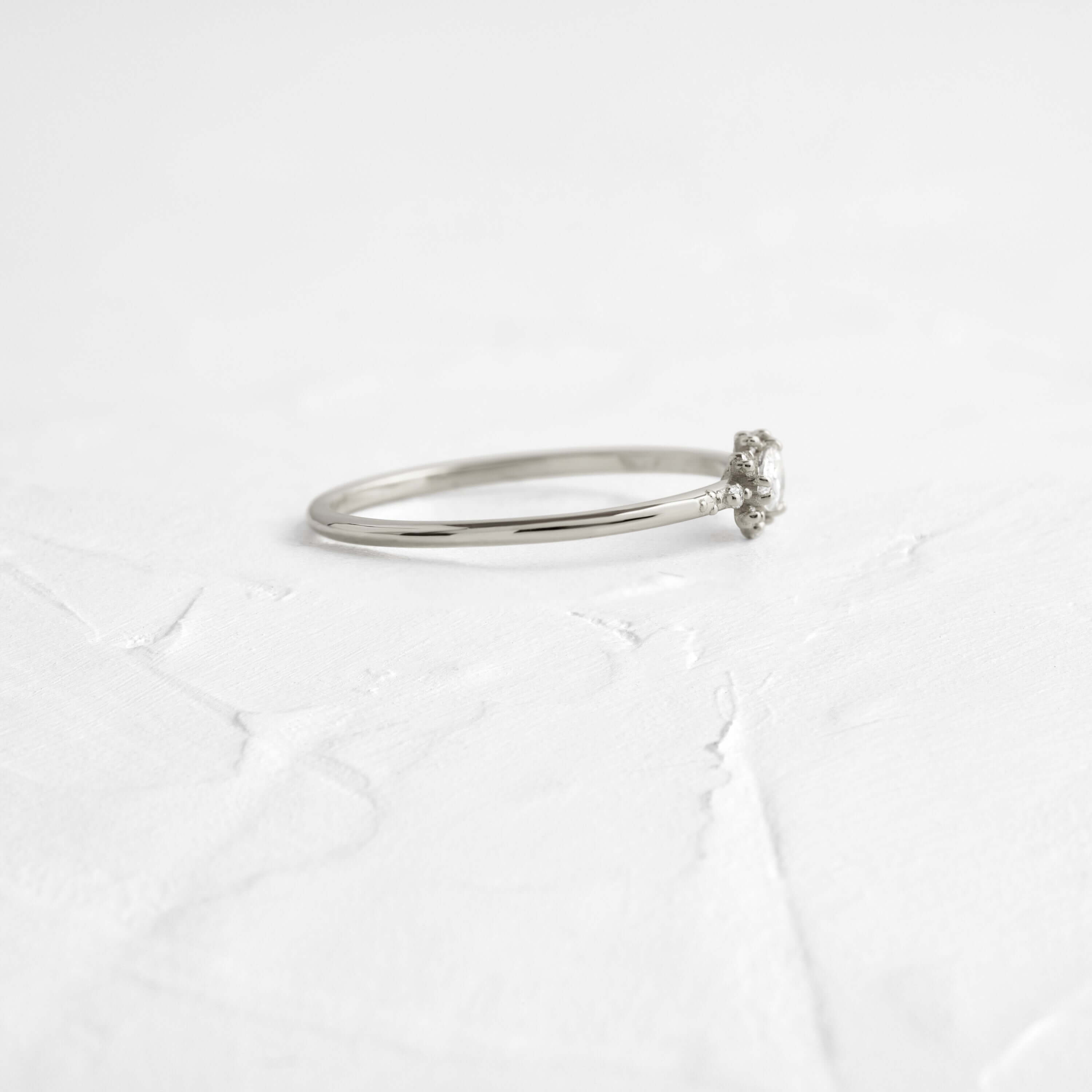 Solitaire-Oval Lab Grown Diamond Engagement Ring