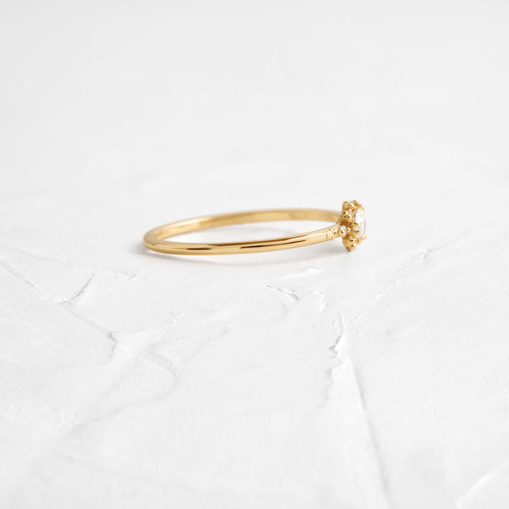 Solitaire-Oval Lab Grown Diamond Engagement Ring
