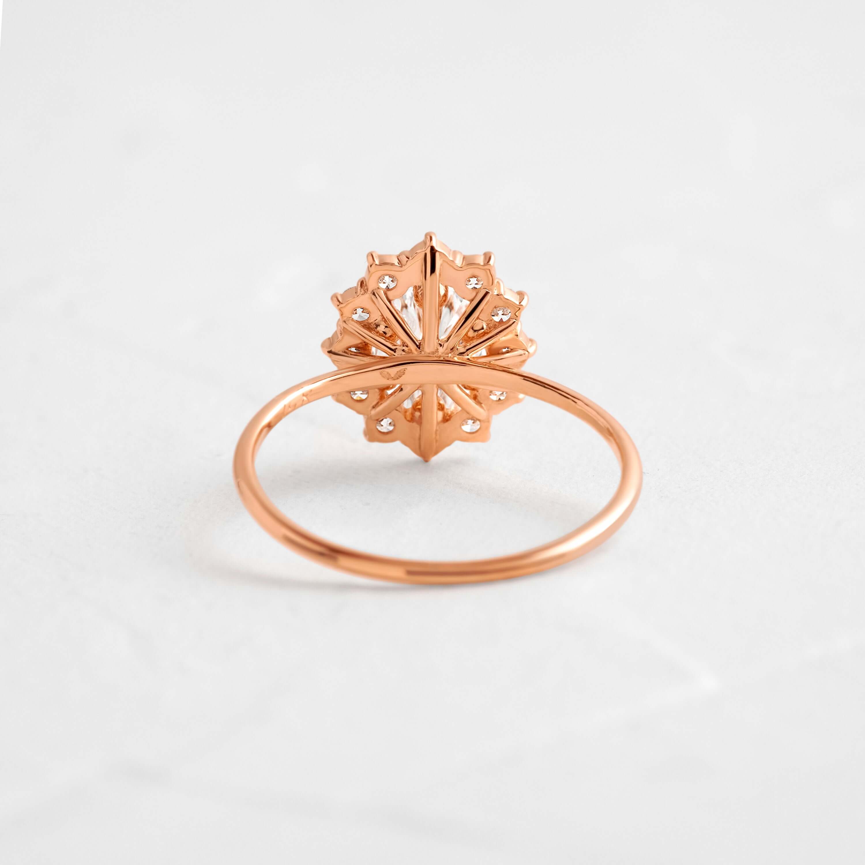 Solitaire-Oval Lab Grown Diamond Engagement Ring