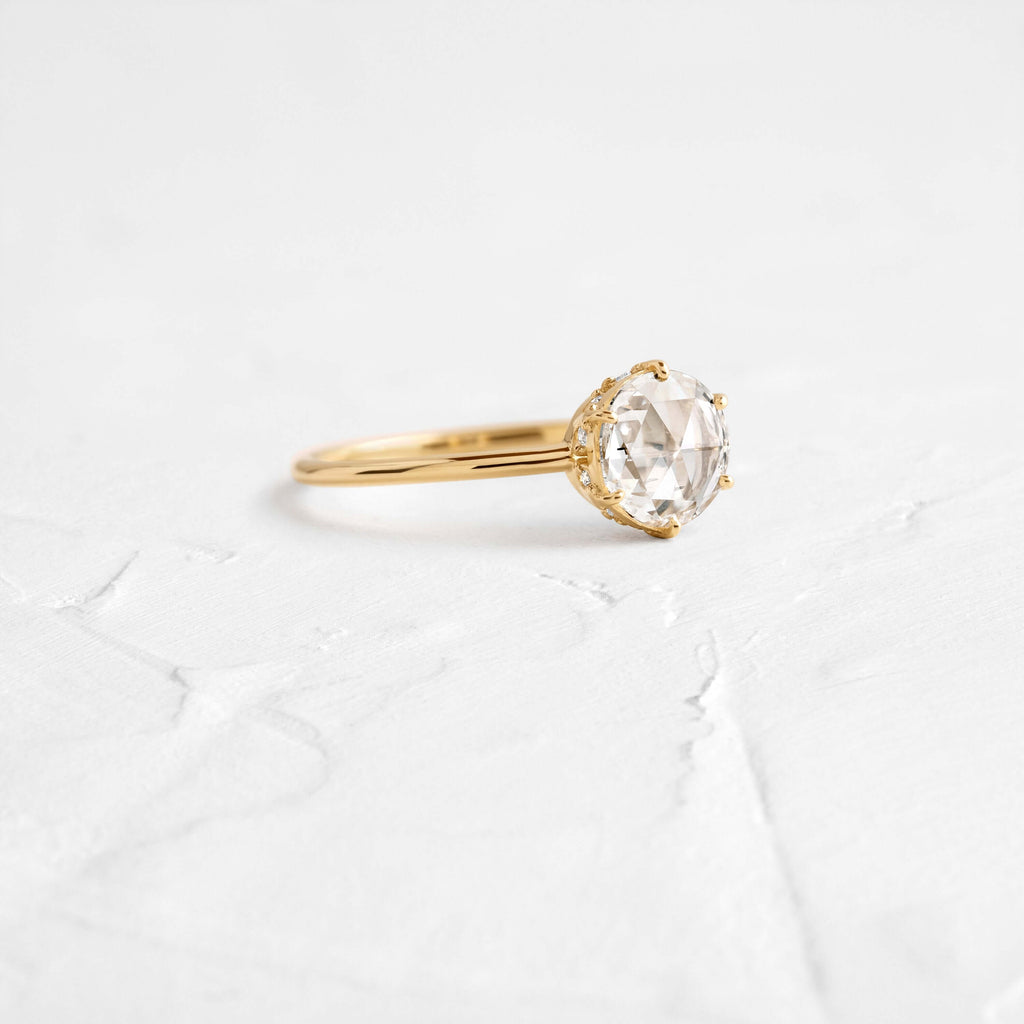 Solitaire-Oval Lab Grown Diamond Engagement Ring