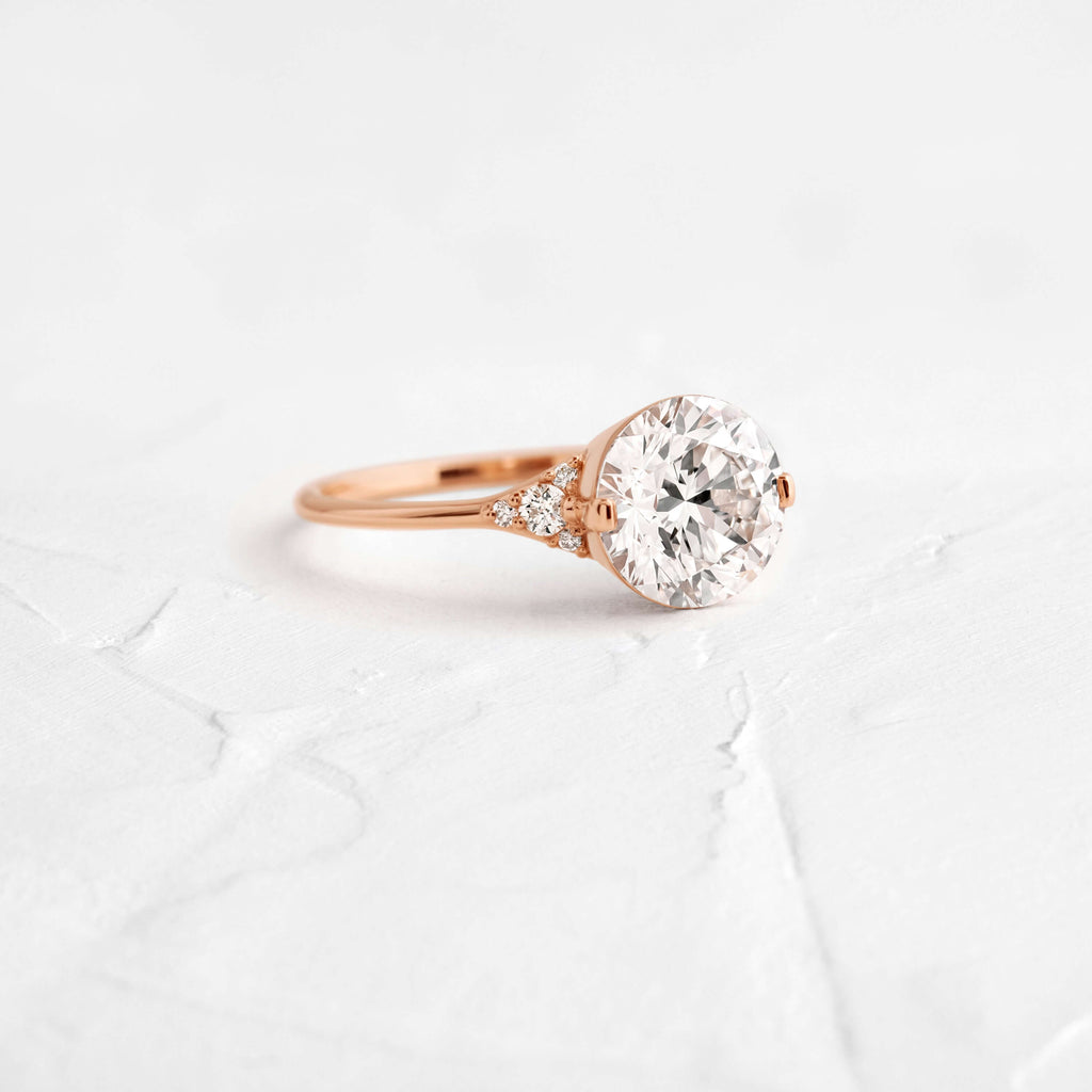 Solitaire-Oval Lab Grown Diamond Engagement Ring
