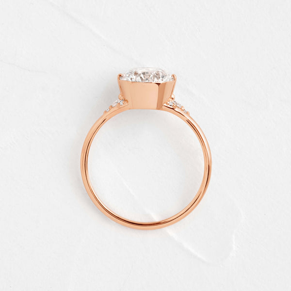Cluster-Round Lab Grown Diamond Engagement Ring - Solitaire-Oval Lab Grown Diamond Engagement Ring