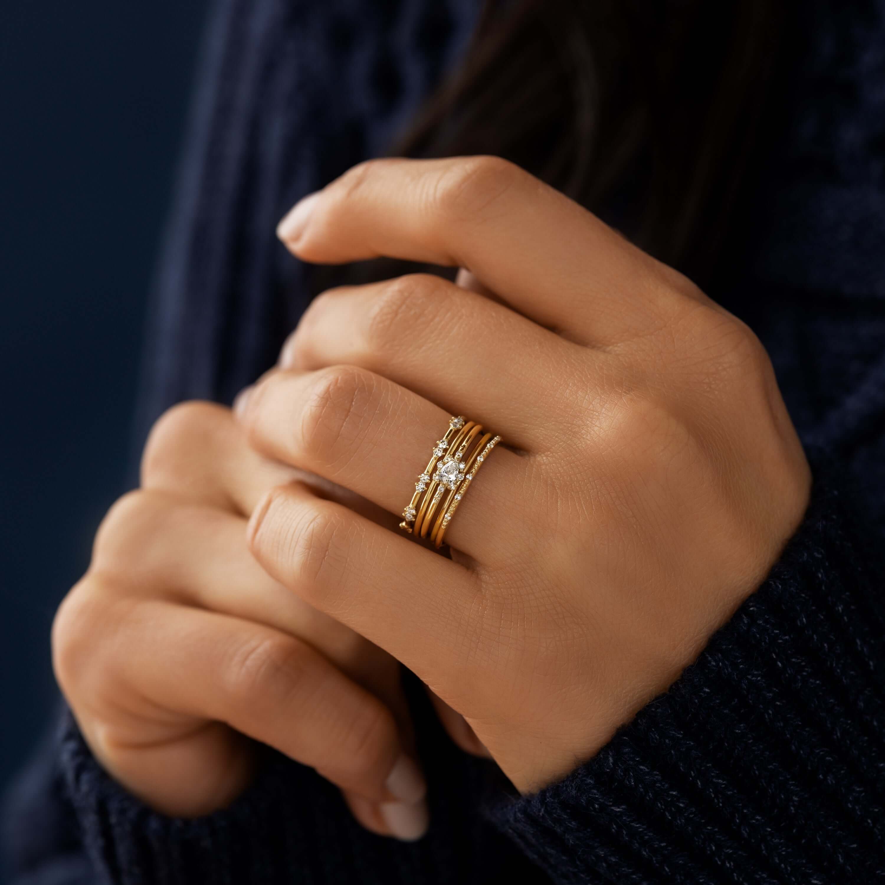Solitaire-Oval Lab Grown Diamond Engagement Ring