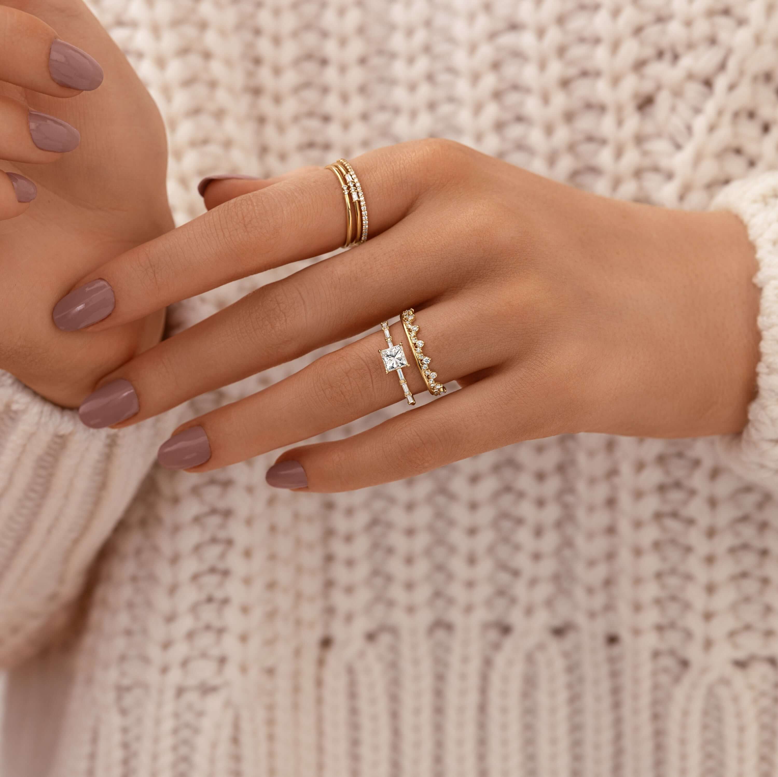Solitaire-Oval Lab Grown Diamond Engagement Ring