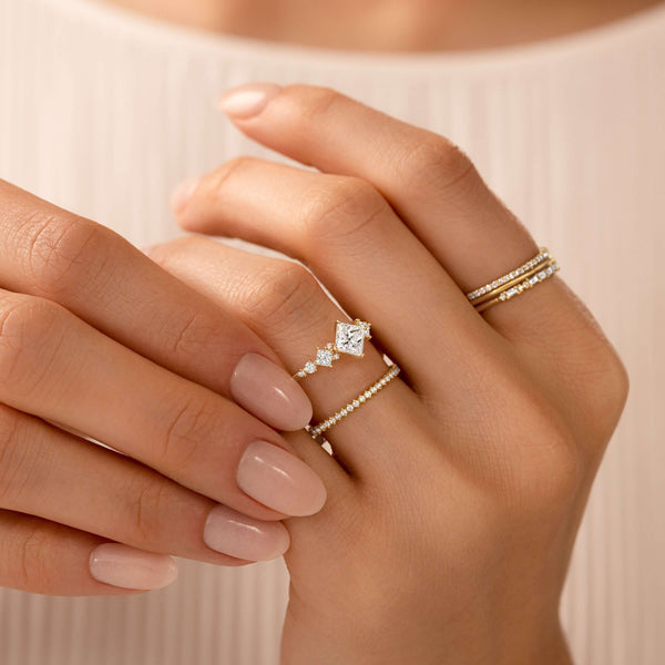 Cluster-Princess Lab Grown Diamond Engagement Ring - Solitaire-Oval Lab Grown Diamond Engagement Ring