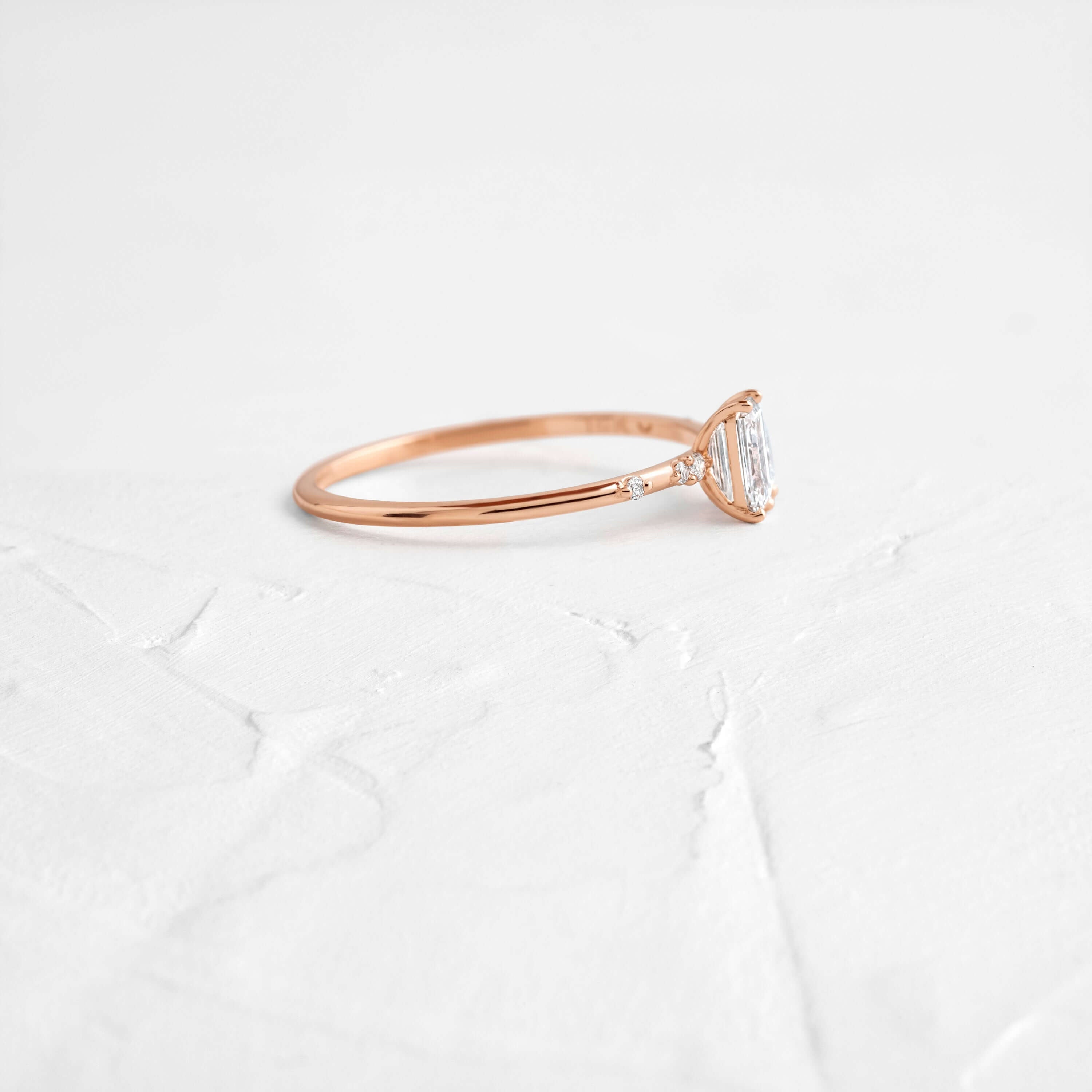 Solitaire-Oval Lab Grown Diamond Engagement Ring