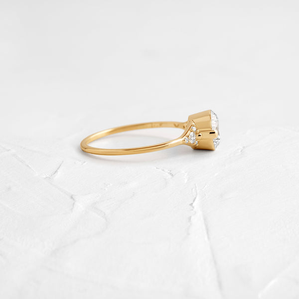 Cluster & Two Prong-Round Lab Grown Diamond Engagement Ring - Solitaire-Oval Lab Grown Diamond Engagement Ring