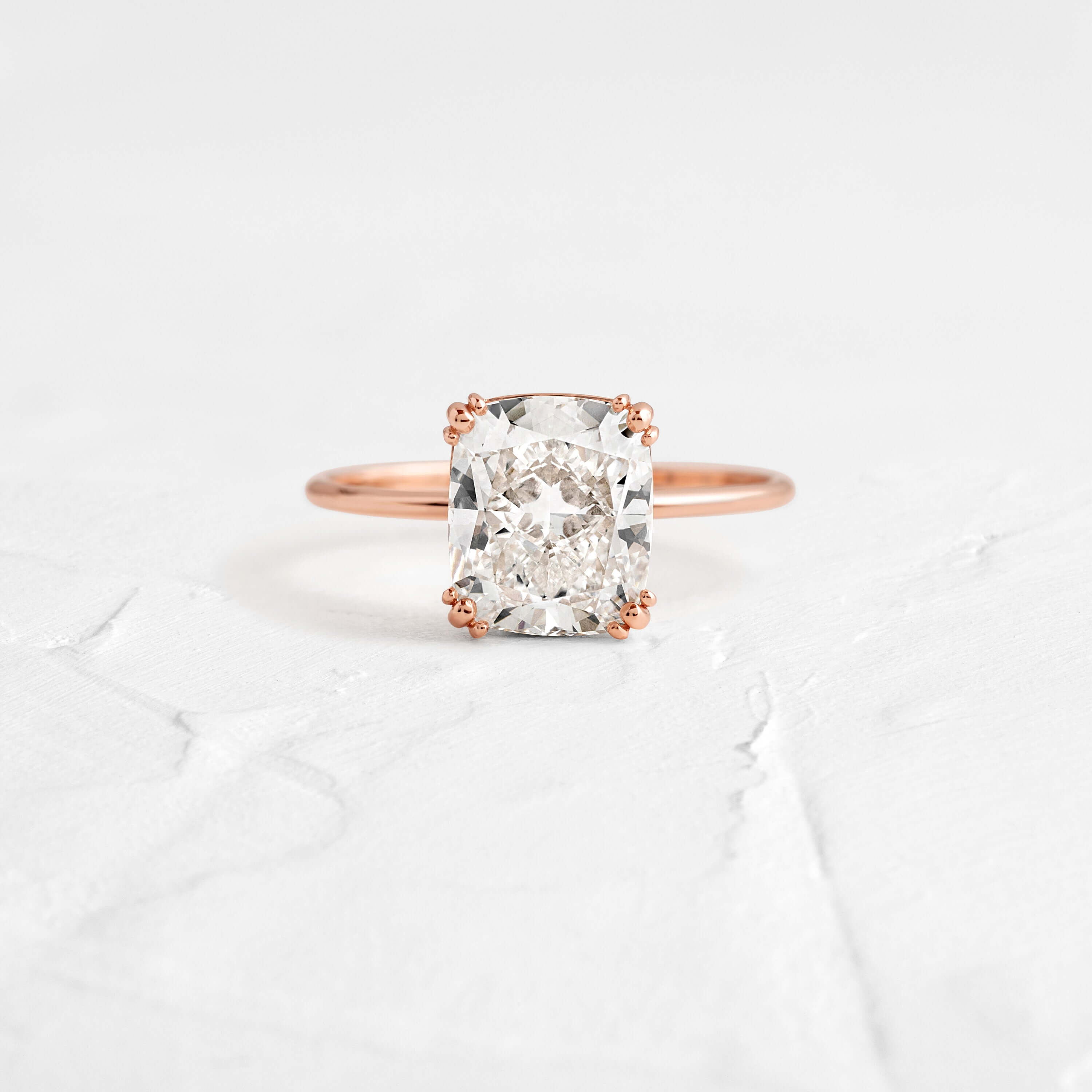 Solitaire-Oval Lab Grown Diamond Engagement Ring