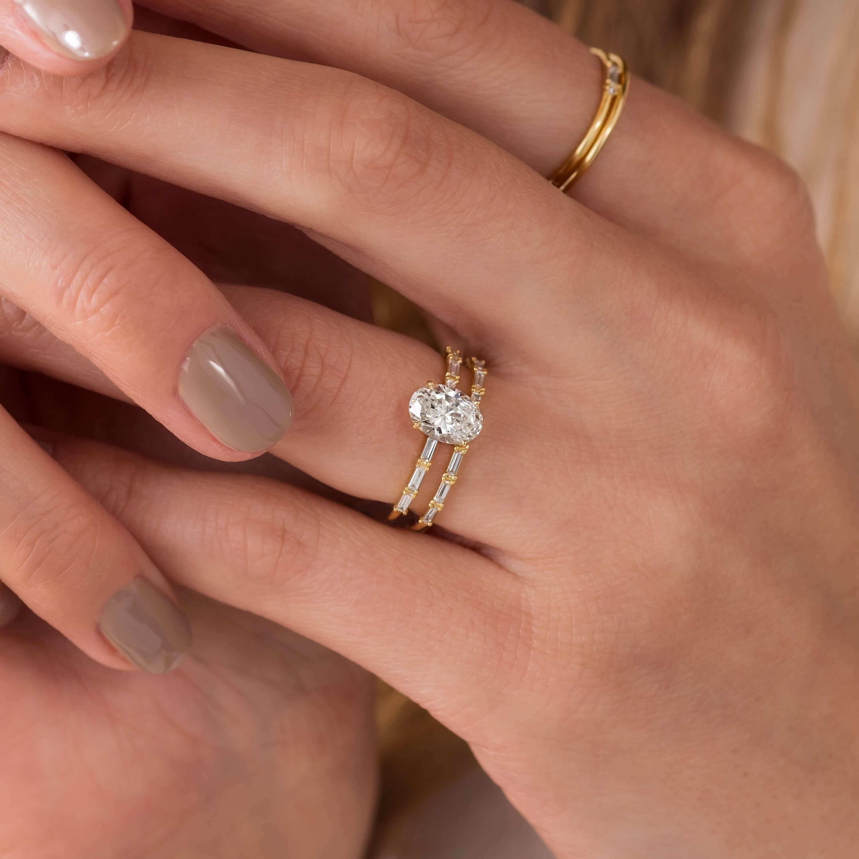 Solitaire-Oval Lab Grown Diamond Engagement Ring